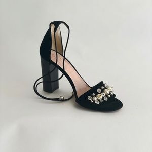 Kate Spade_Pearl Velvet Sandals_black